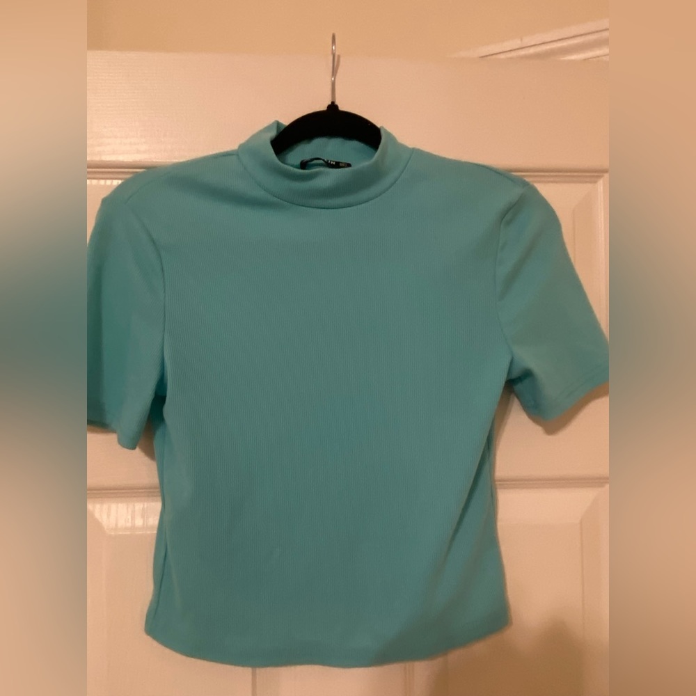 SHEIN Size L turquoise top